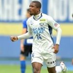 Athletico-PR se aproxima do anúncio de zagueiro Cacá, ex-Cruzeiro