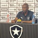 Caçapa sobre chegada ao Botafogo: 'Confesso que foi surpresa'