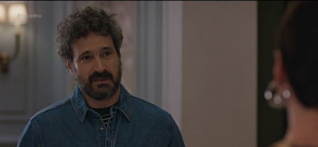 Caco Ciocler interpreta Estéban em Vale Tudo