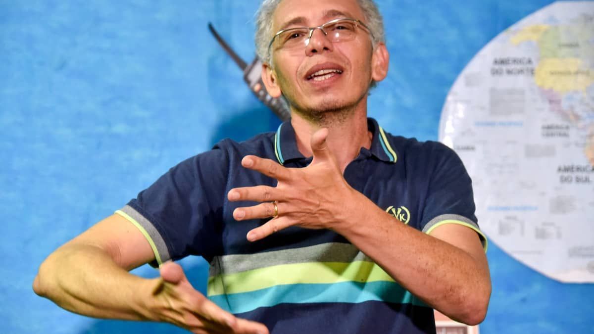 Dia Nacional da Língua Brasileira de Sinais: 5 dúvidas sobre Libras