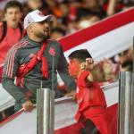 Inter faz promoção de ingressos para jogo contra o Atlético no Beira-Rio