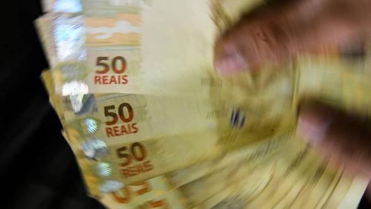 Cada sortudo faturou quase R$ 1 milhão