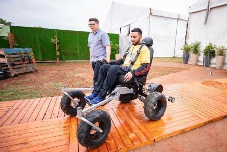 Tecnologias assistivas, como cadeiras de roda, foram destaque na última Semana Nacional de Ciência e Tecnologia