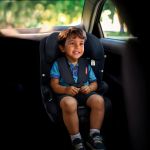 Pediatras alertam que CTB não protege crianças dentro do carro corretamente