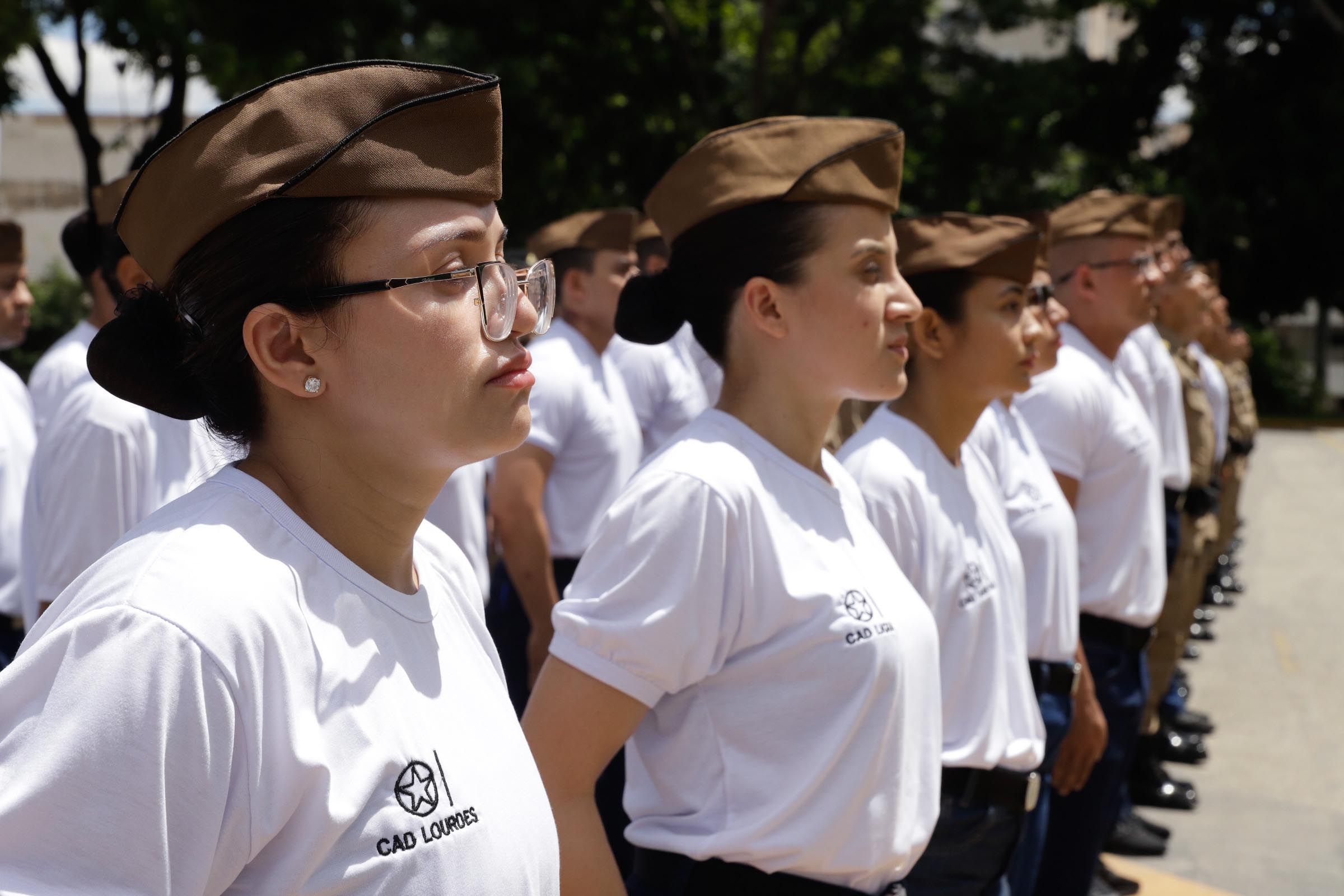 Cadetes do Acre viajam 4 dias de ônibus para fazer curso de formação da PM de Minas