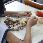 Prefeitura do Rio proíbe alimentos ultraprocessados em escolas 