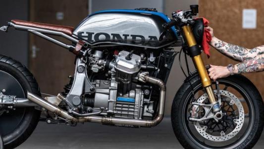Café Racer e Street Fighter motos com identidade