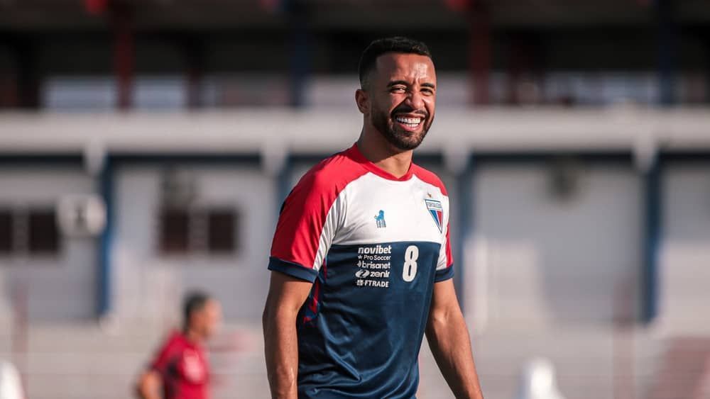 Bahia encaminha a contratação do volante Caio Alexandre, do Fortaleza