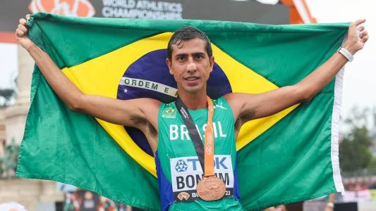 Caio Bonfim estreou com bronze no Mundial de Atletismo
