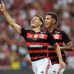 Flamengo vira nos acréscimos, vence o Olympiacos e é campeão do Intercontinental Sub-20