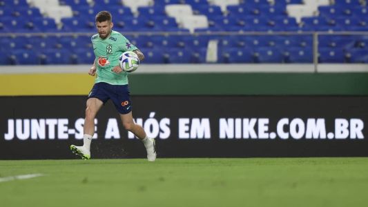 Caio Henrique no primeiro treinamento com a Seleção Brasileira no estádio Mangueirão, em Belém