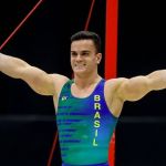 Brasileiros brilham com medalhas na Copa do Mundo de Ginástica