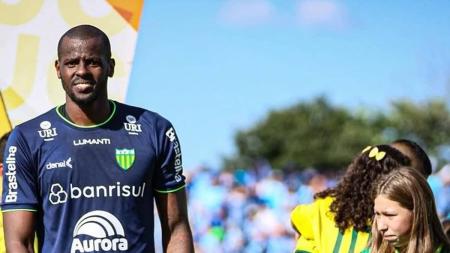 Caíque assinará com o Grêmio até o final do ano