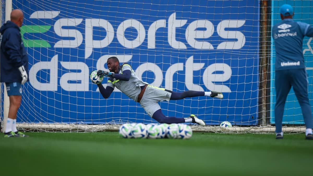 Grêmio abre disputa no gol para enfrentar o Cuiabá