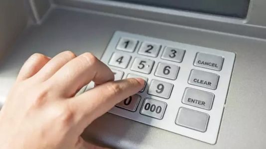 Caixas eletrônicos estarão disponíveis apesar de não haver atendimento ao público