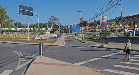 Passeios e calçadas em Belo Horizonte devem seguir cartilha prefeitura