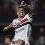 Vídeo: Calleri marca golaço em goleada do São Paulo sobre o Tolima