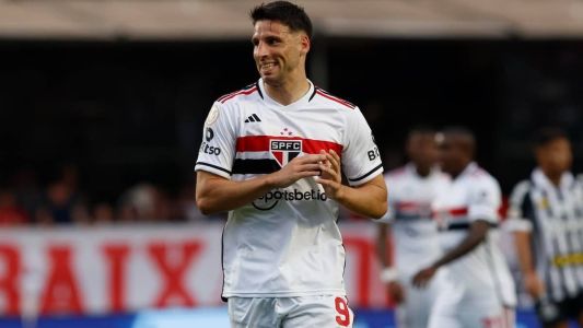 Calleri se isola como segundo maior artilheiro estrangeiro do São Paulo