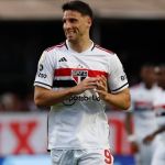 Calleri se isola como segundo maior artilheiro estrangeiro do São Paulo