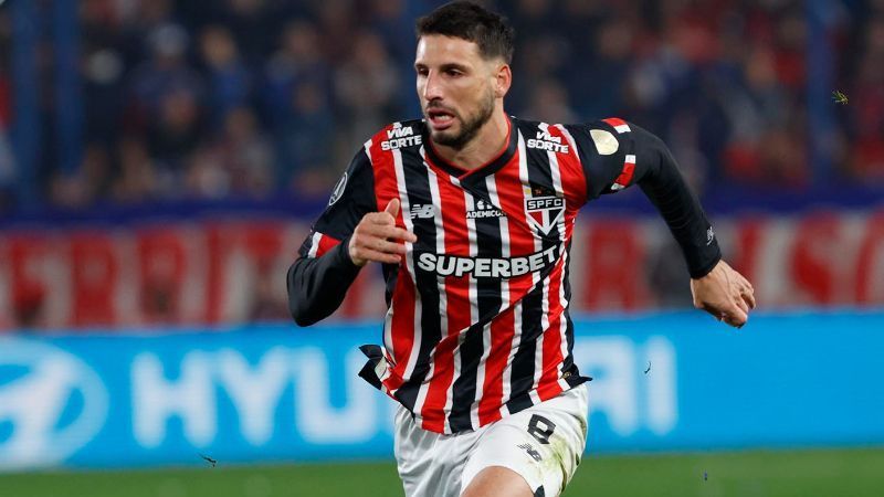 Calleri, do São Paulo, se oferece para cobrir custos de jogador do Nacional