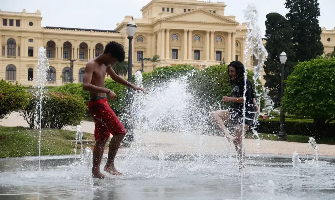 Previsão do tempo: última semana de novembro em SP será quente com calorão de até 33ºC