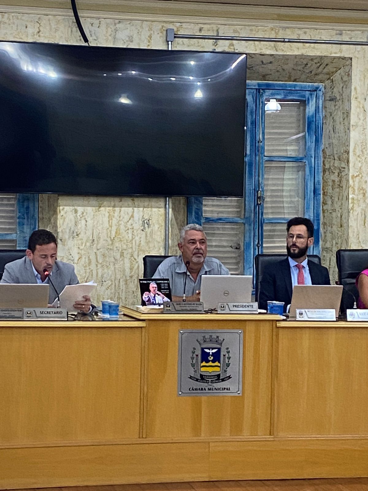 Vereadores aprovam, por unanimidade, recebimento de denúncia contra Marquinho da Cooperativa