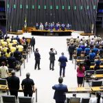 Relator do marco fiscal na Câmara defende rejeição das alterações do Senado