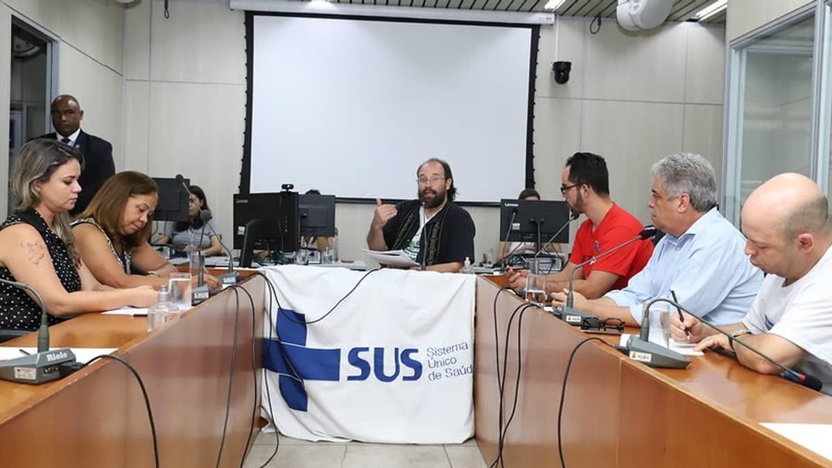 Câmara de BH marca data para votar projeto que implementa Piso da Enfermagem no município