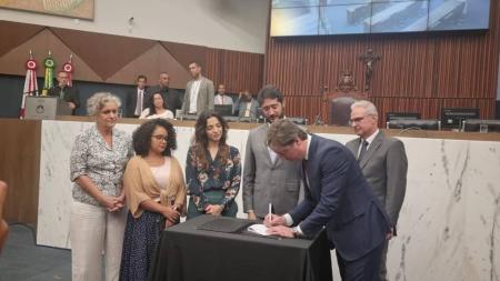 Câmara de BH e MP firmam acordo para criar canal de denúncia contra ameaças a vereadoras