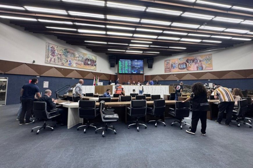 Câmara de BH aprova reajuste para servidores municipais