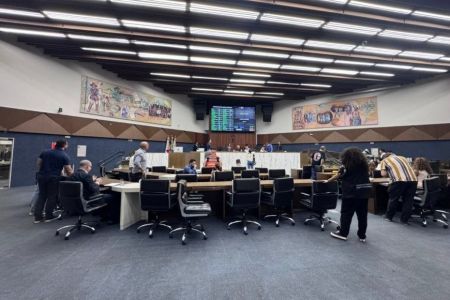 Câmara de BH aprova reajuste para servidores municipais