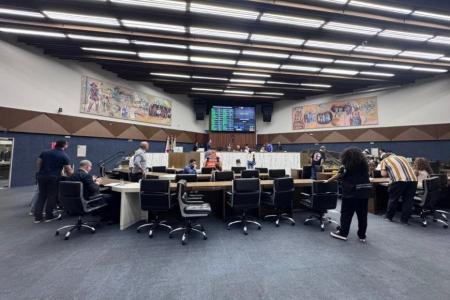 Câmara de BH aprova reajuste para servidores municipais