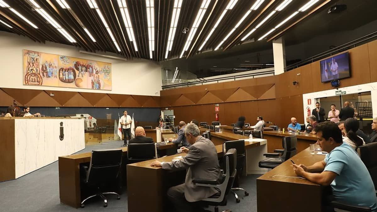 Piso da Enfermagem, Lei Paulo Gustavo, salário-educação: veja projetos aprovados em BH nesta quarta (27)