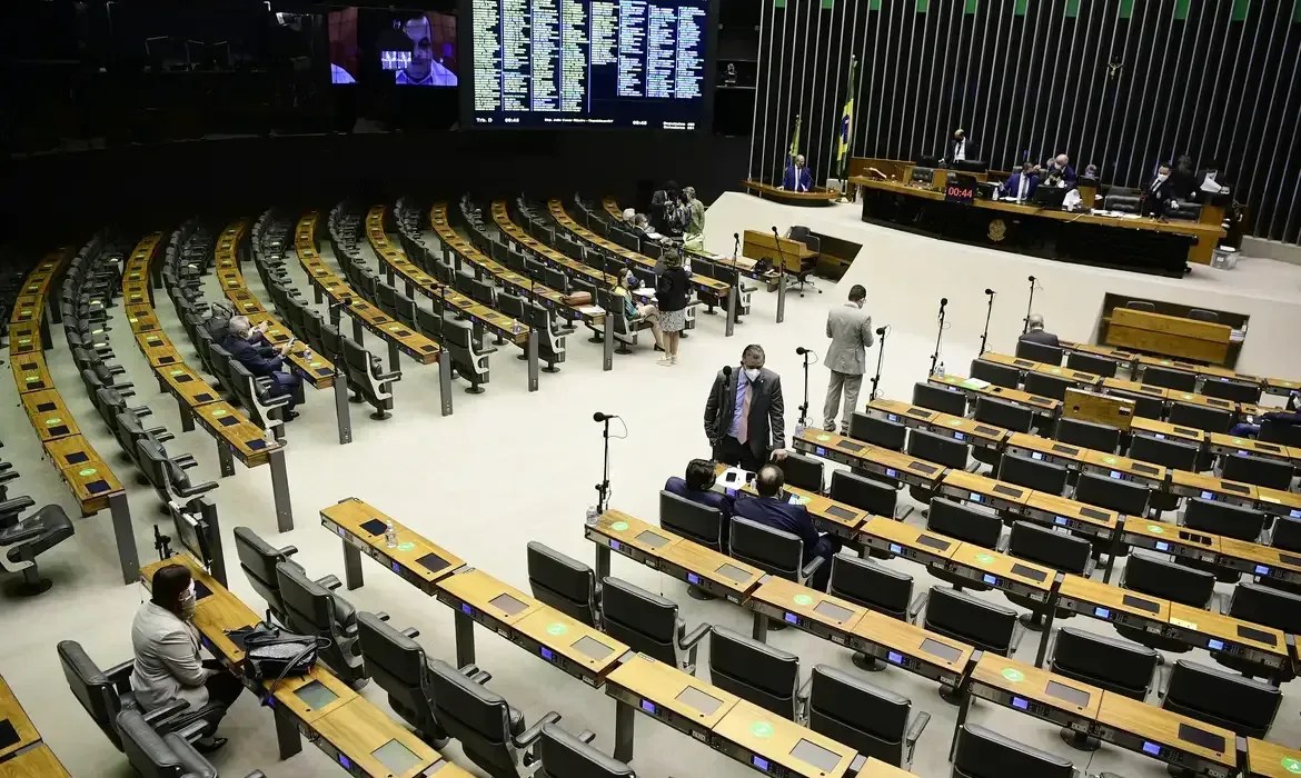 Falta de consenso adia votação do Projeto de Lei das apostas esportivas na Câmara dos Deputados