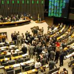 Lula deve retirar Reforma Administrativa de Bolsonaro e anunciar aumento para o funcionalismo