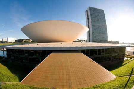 Vista da fachada da Câmara dos Deputados