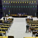 Câmara aprova reajuste salarial de 24% para servidores do Judiciário