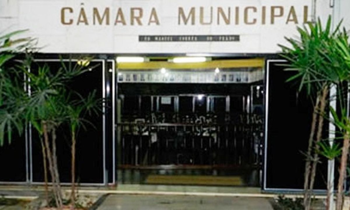 Câmara Municipal de Muriaé abre 11 vagas em concurso público