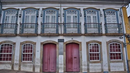 Câmara Municipal de Ouro Preto discutiu sobre a veracidade da notícia de que o novo “Aeroporto Regional de Confins” poderá ser instalado na cidade histórica.