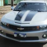Homem com habilitação vencida deixa o filho de 12 anos dirigir Camaro em MG