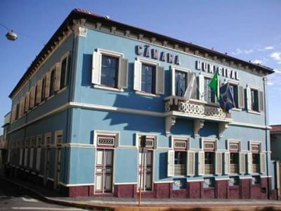 "Somente no caso da Petrobras, os desvios de recursos de forma ilegal envolvem entre R$ 30 bilhões e R$ 40 bilhões, o que consta inclusive de um estudo da Polícia Federal"