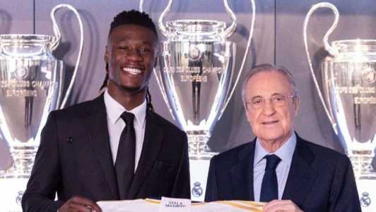 Camavinga renova contrato até 2029