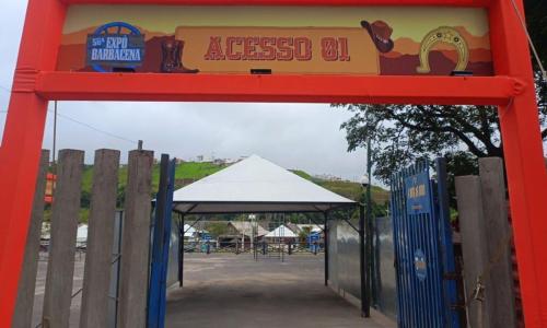 câmeras na expo barbacena - Divulgação.jpg