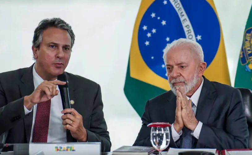 Lula e PT devem investigar sentimento das pessoas, diz Camilo Santana após resultados ruins nas eleições