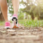Caminhar 30 minutos cinco vezes na semana pode prevenir recorrência da dor lombar