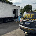 PRF apreende grande quantidade de maconha em caminhão em Juiz de Fora