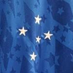 Vaza camisa do Cruzeiro para a temporada 2024; veja fotos