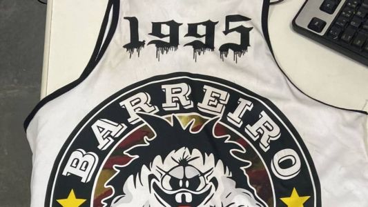 Camisa da Galoucura que foi recuperada pela PM