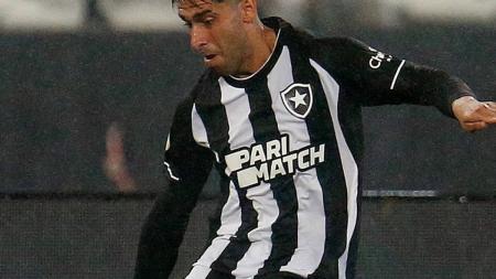 Camisa do Botafogo segue sem fornecedor esportivo
