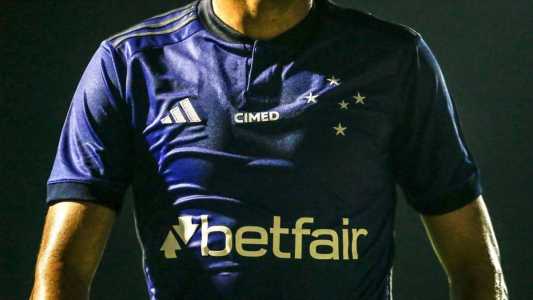 Camisa do Cruzeiro para a temporada de 2023